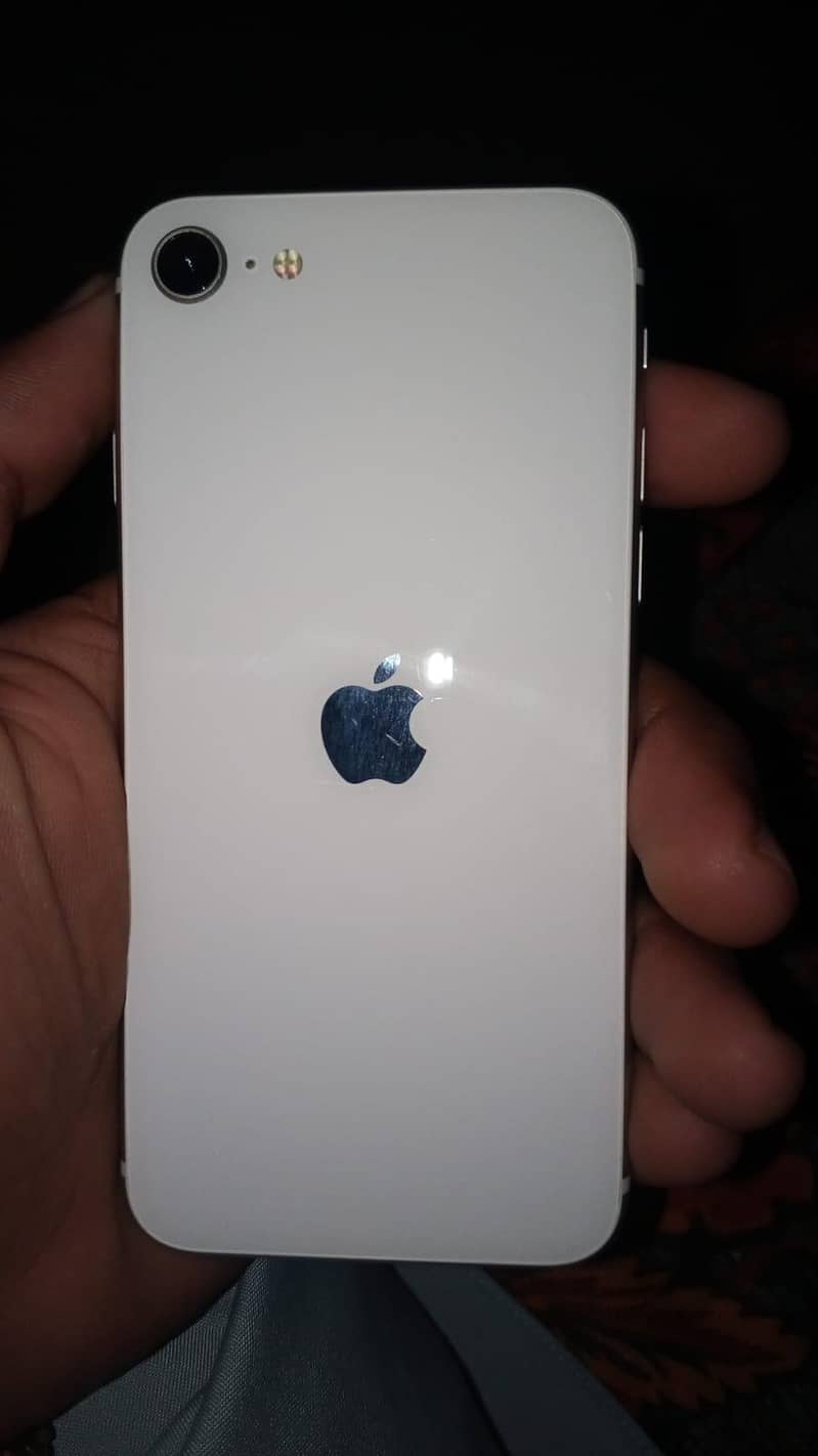 Apple iPhone 8 SE 0