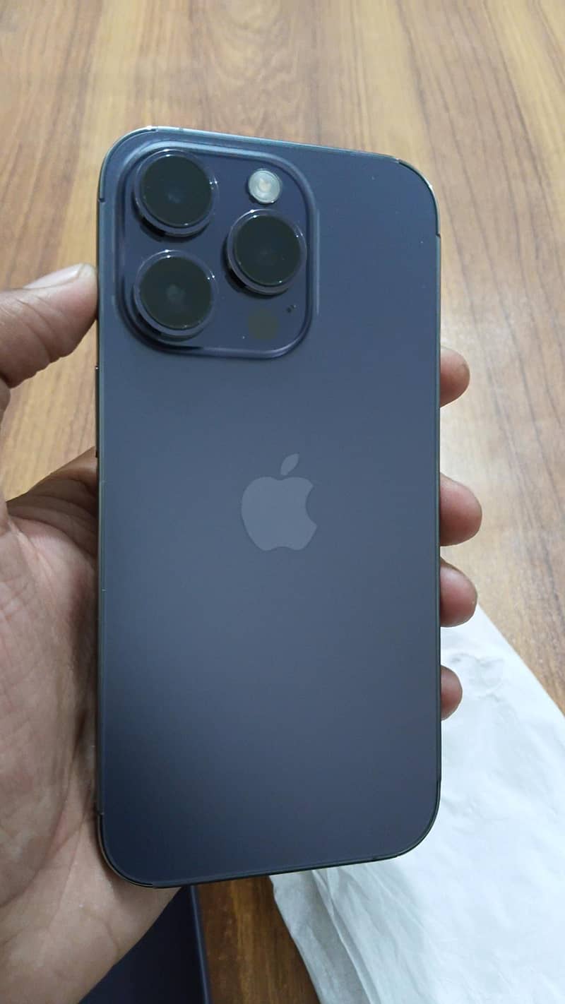 iPhone 14 Pro 1