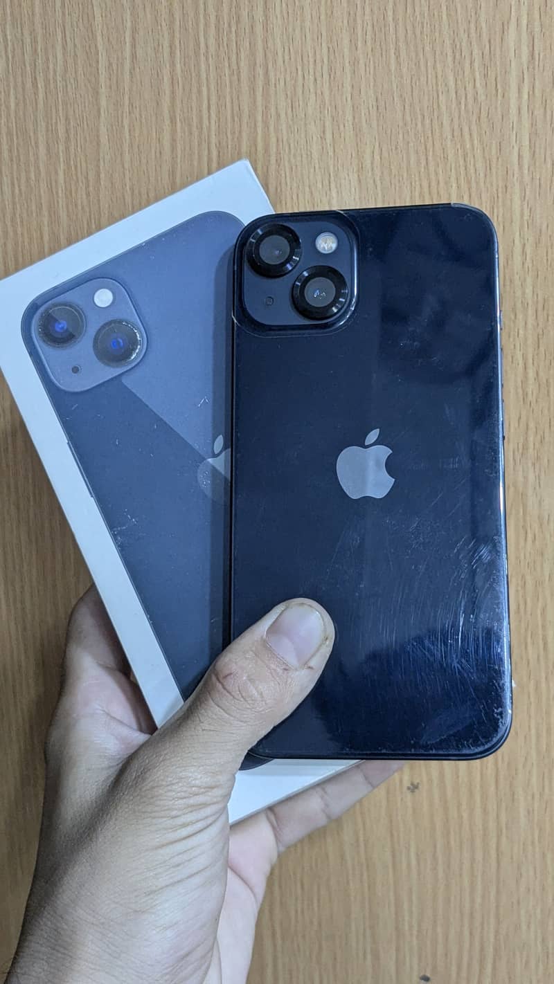 Apple iPhone 13 0
