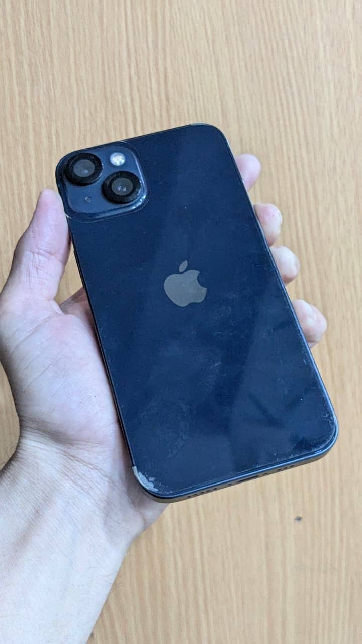 Apple iPhone 13 1
