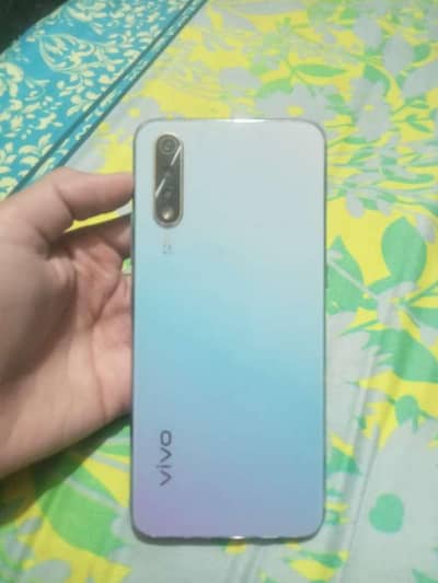 Vivo S1