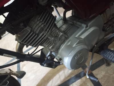 I am sell Honda 125 used first hand use