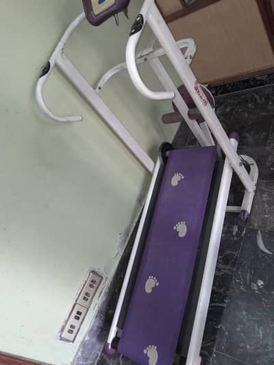 Treadmill/walking pad/jogging machine