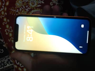 Apple iPhone XR