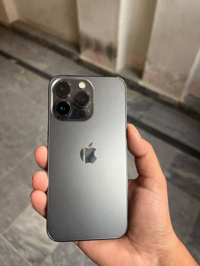 Apple iPhone 13 Pro