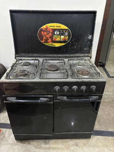 Stove - Cooking Range 5 Burners