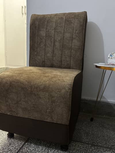 Cushioned sofa cum ottomans