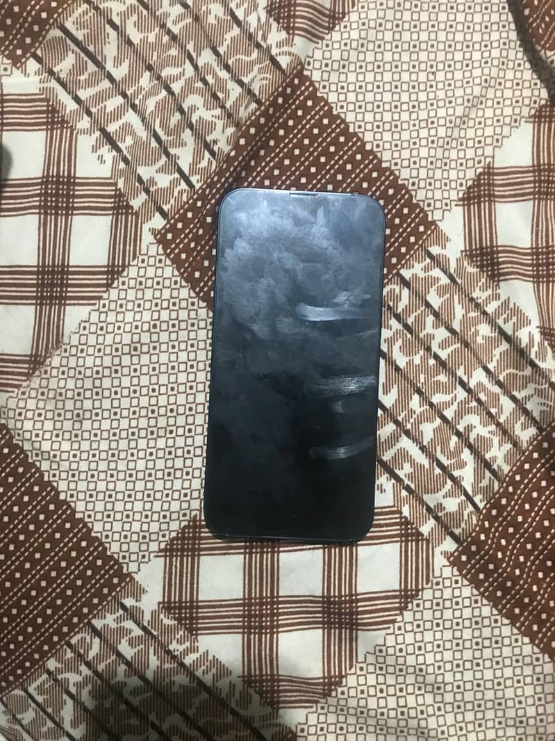 Apple iPhone 13 0