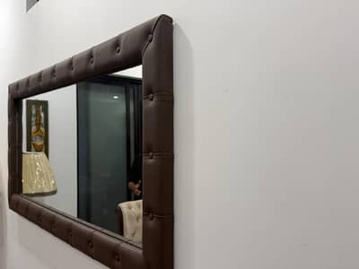 wall mirror
