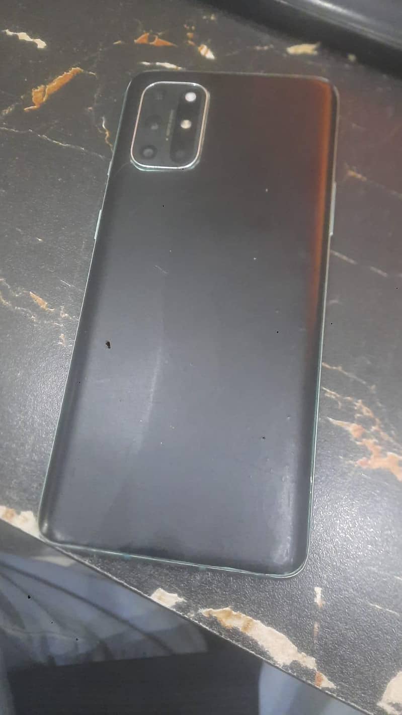 One Plus 8T 1