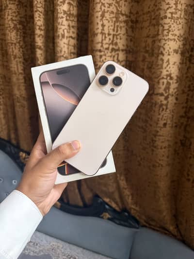 Apple iPhone 16 Pro Max