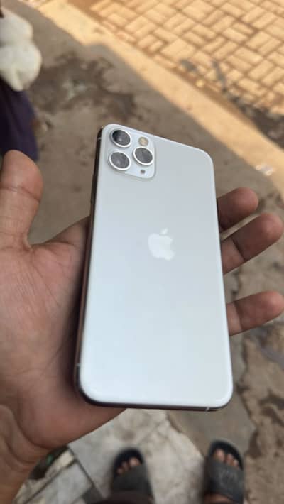 Iphone 11 pro Pta Approved Chance deal