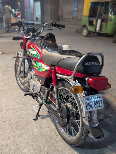 Honda CD 70 2022 model Total Janiun Condition home used bike