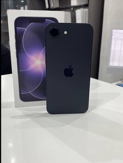 Apple iPhone 17e