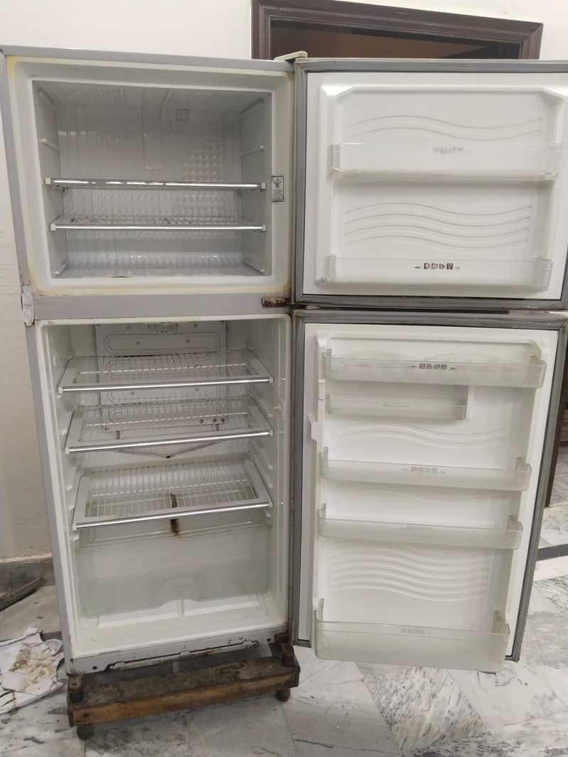Dawlance refrigerator 5