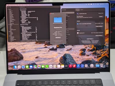 MacBook Pro 14 | M2 Pro | 16GB Ram | 512GB SSD