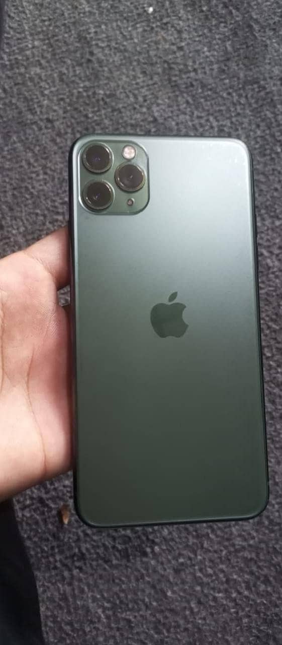 Apple iPhone 11 Pro Max 0