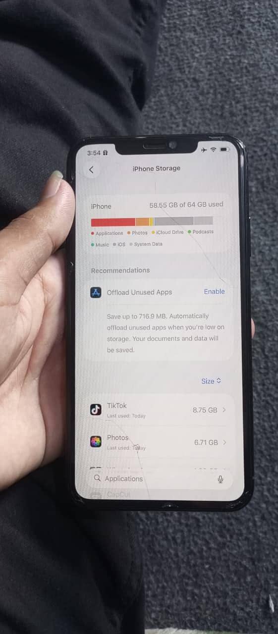Apple iPhone 11 Pro Max 6
