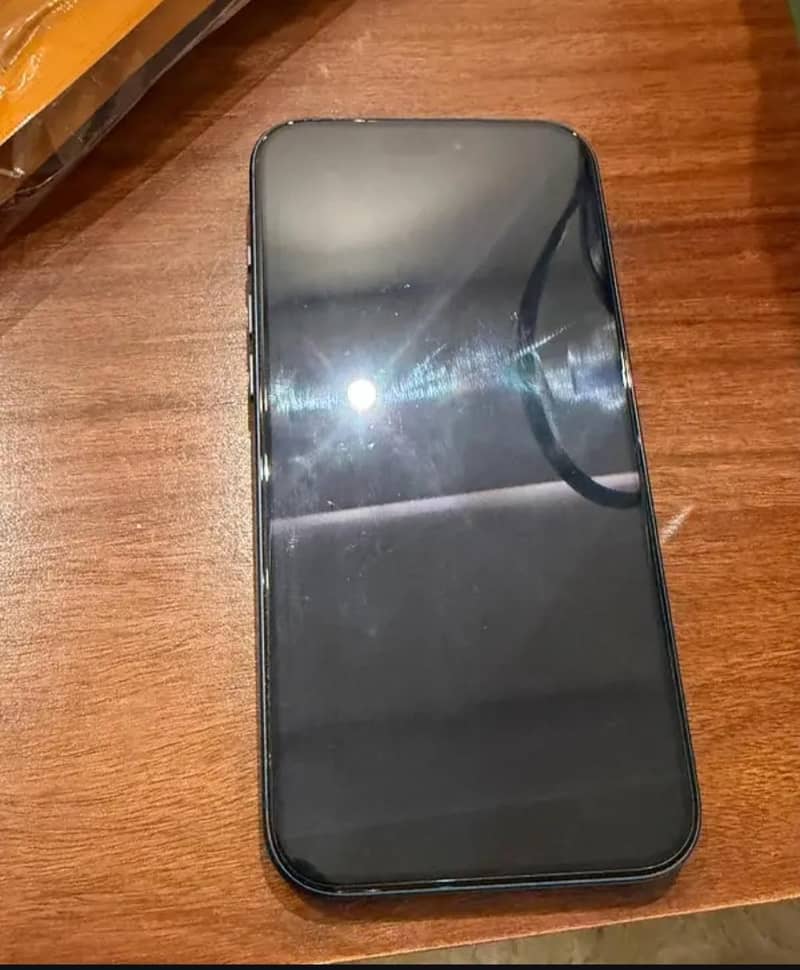 Apple iPhone 17 Pro Max 3