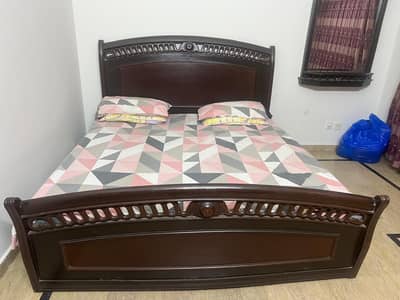 Kind Size Bed with Dressing mirror