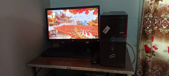 Fujitsu Desktop Computer with HP LCD Monitor – 8GB RAM, SSD