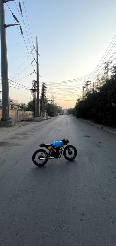 Honda cg 125 into cafe racer