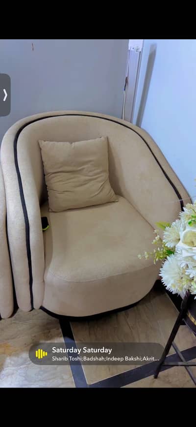 5 seater bubble cover sofa set with tabel