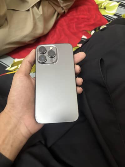 Apple iPhone 13 Pro