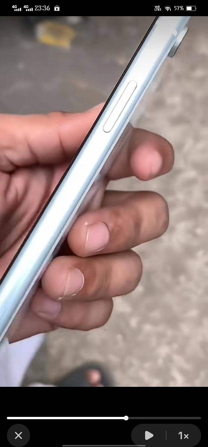 Apple iPhone XR 2