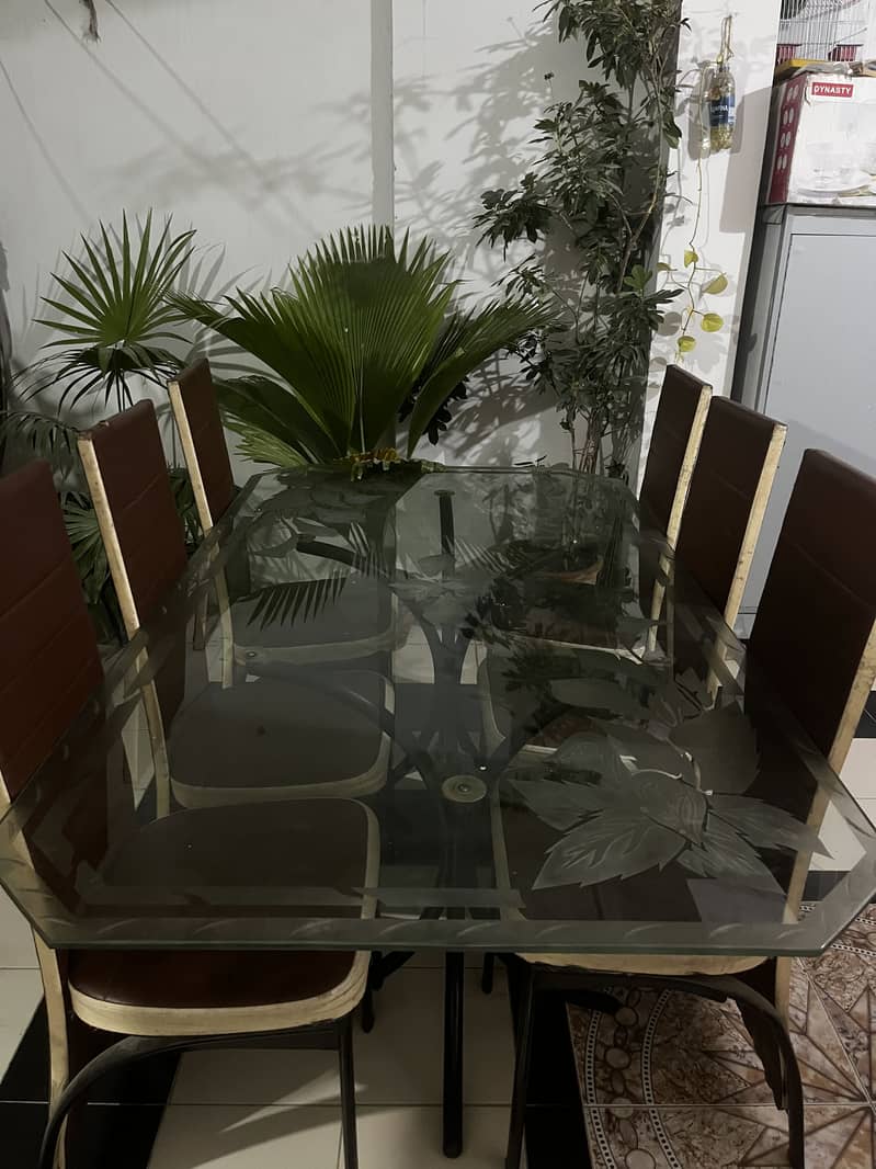 Dinning table 4