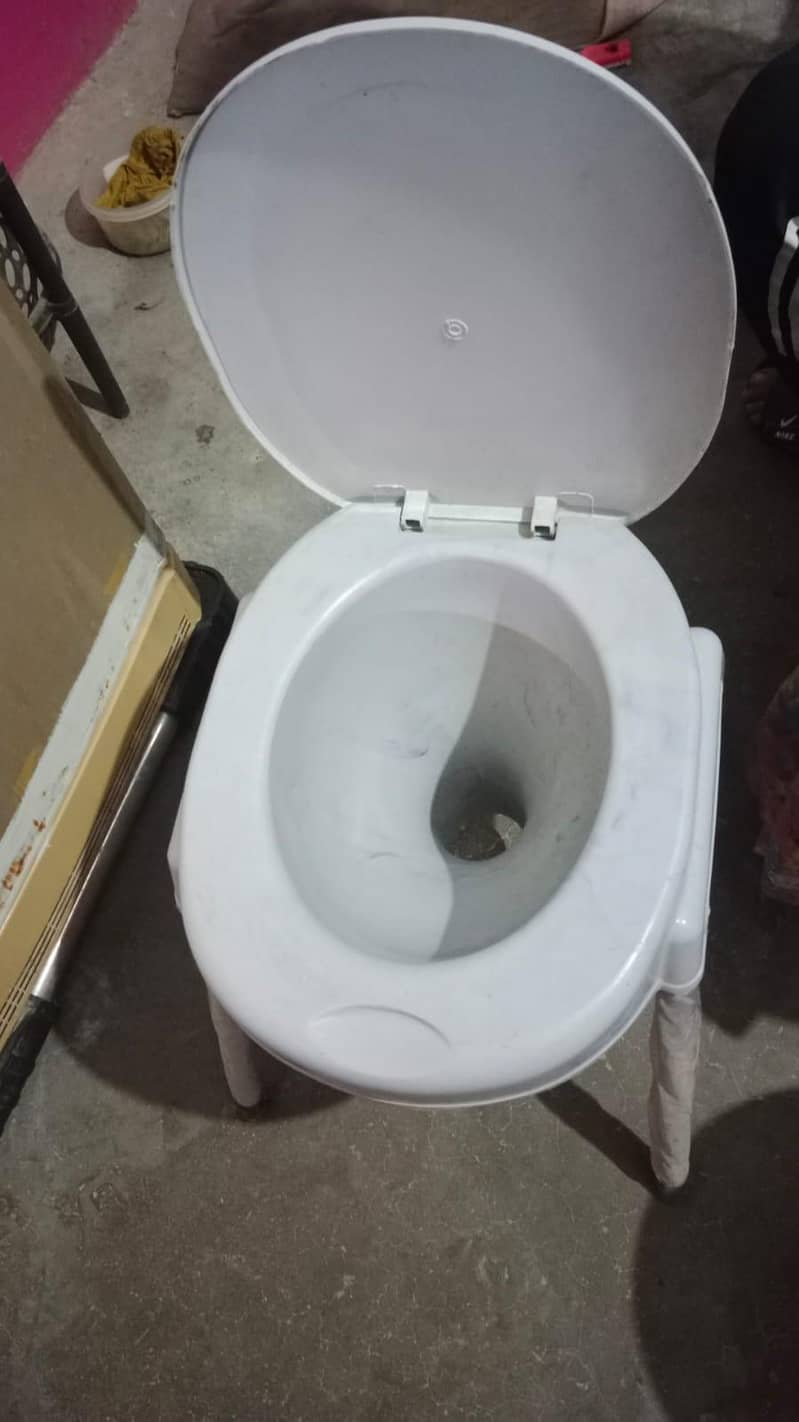 chair 0