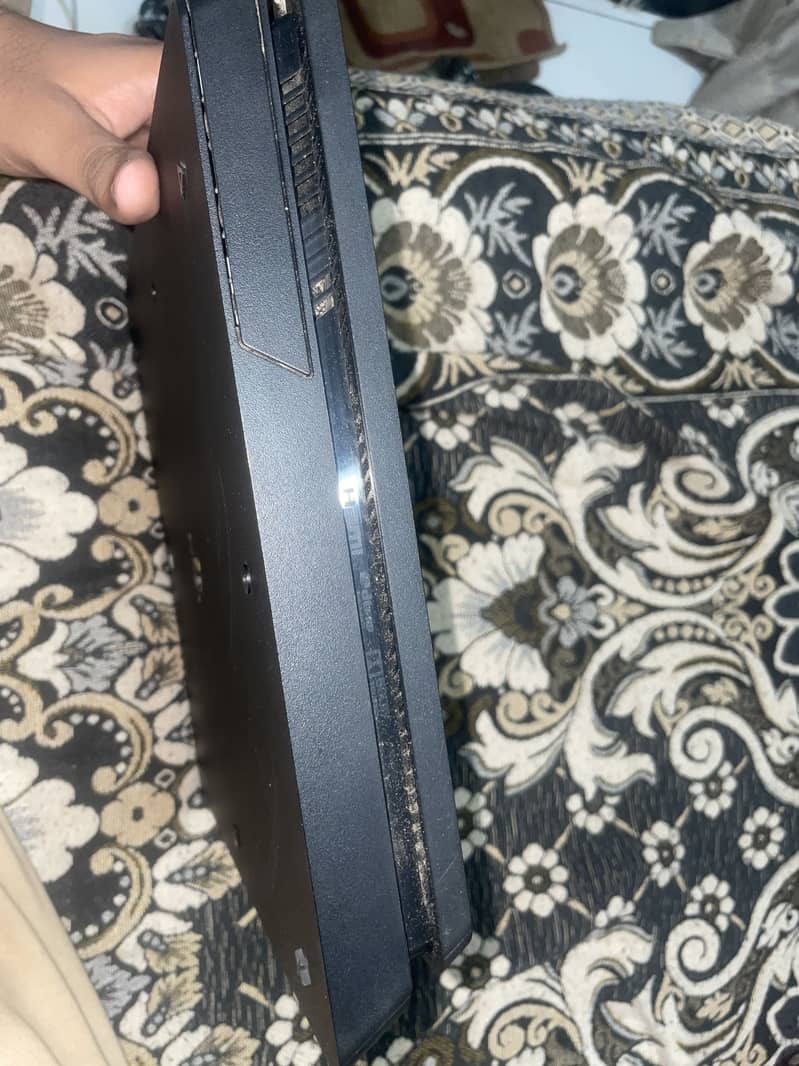 Playstation4(slim) 1