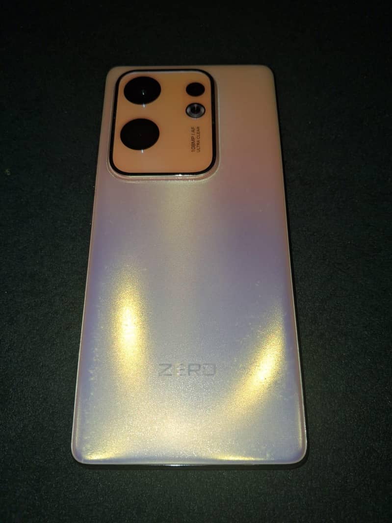 Infinix Zero 30 1