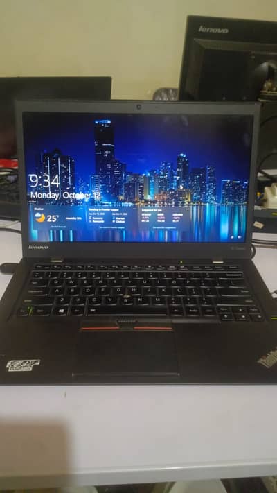 Lenovo Thinkpad Ultrabook Laptop i5 5th Gernation