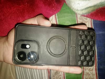 Itel City 100