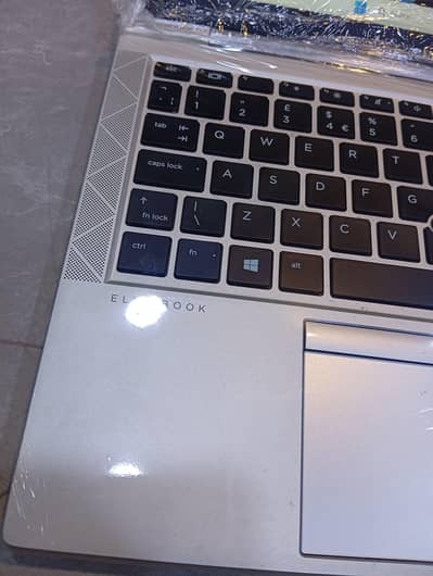 hp Elitebook 840 g8 i7 11th gen 16 gb ddr4 ram 256 gb nvmi ssd