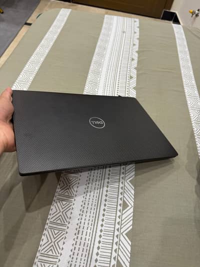 Dell Latitude 7410 Core i7 10th Gen / 8GB RAM / 256 GB SSD