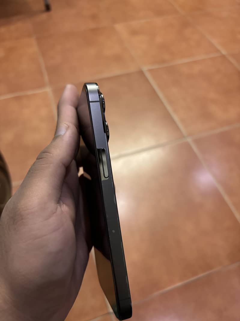 Apple iPhone 13 Pro 4