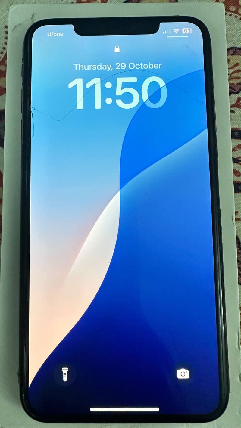 Apple iPhone XS Max 1