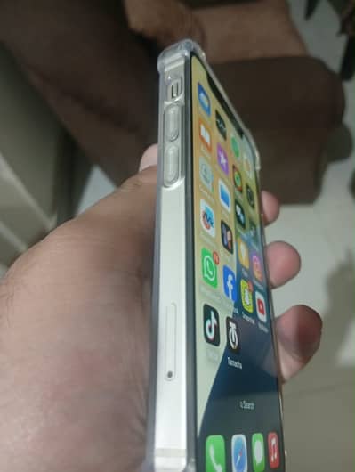 Apple iPhone 12 mini