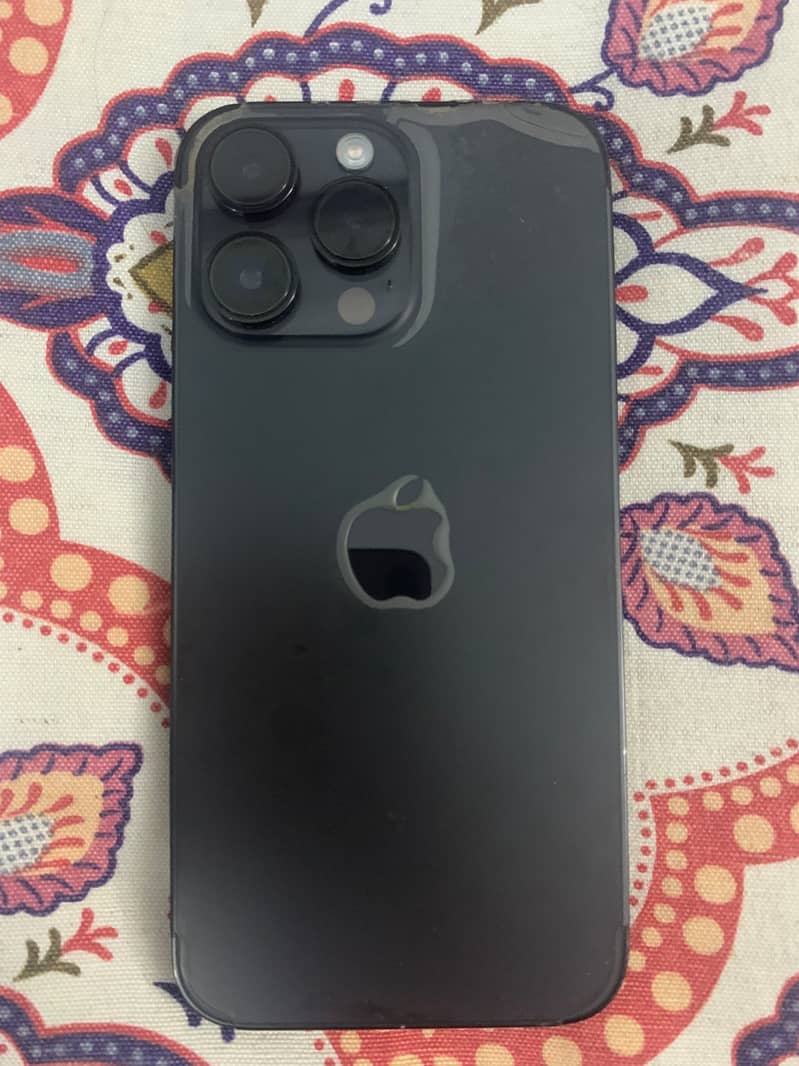 Apple iPhone 14 Pro Max 1