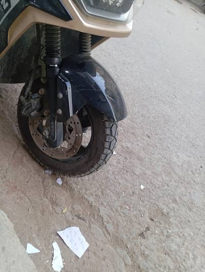 evve genz zz brand new condition in gulistan e joher