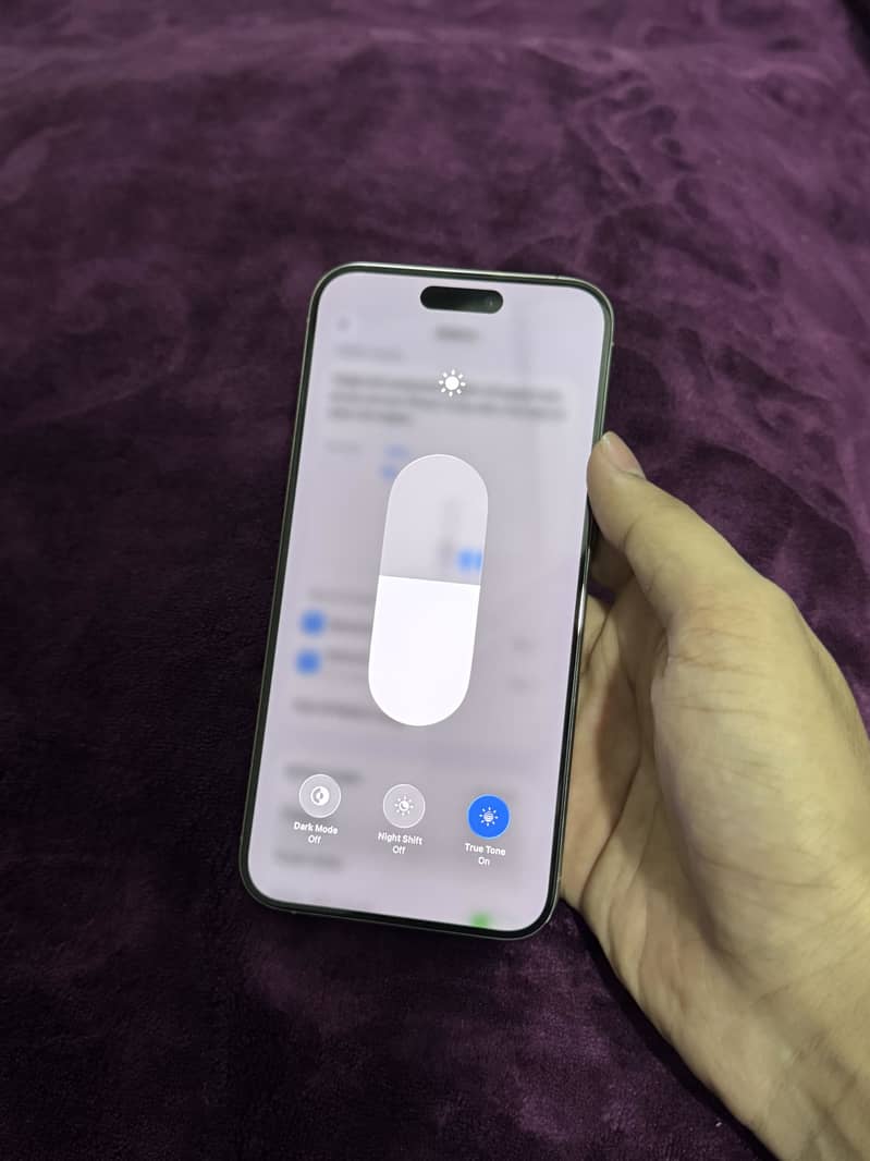 IPhone 15 Pro Max 6
