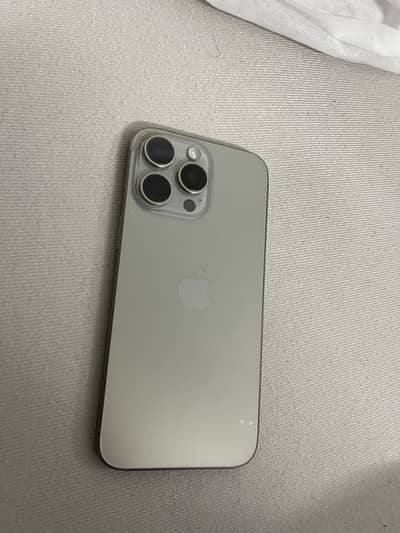 Apple iPhone 15 Pro Max