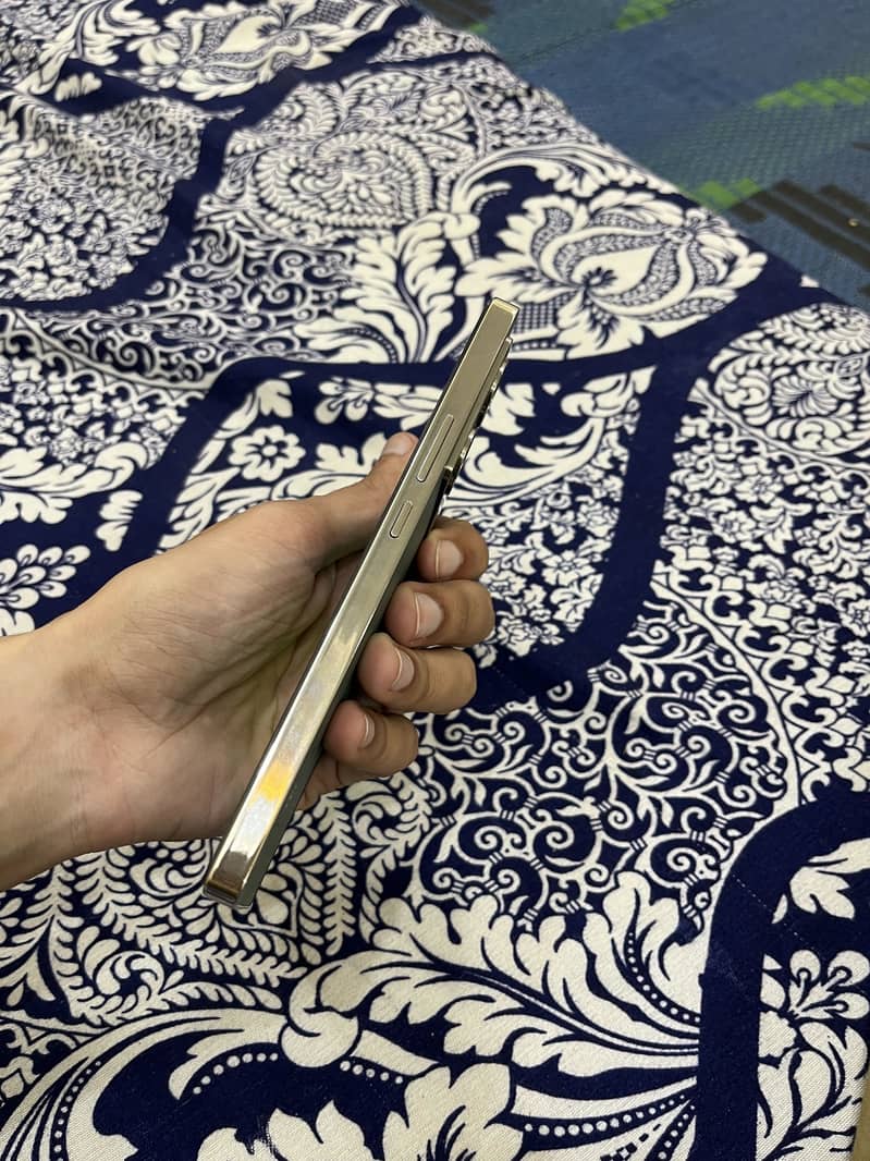 Infinix Note 40 9