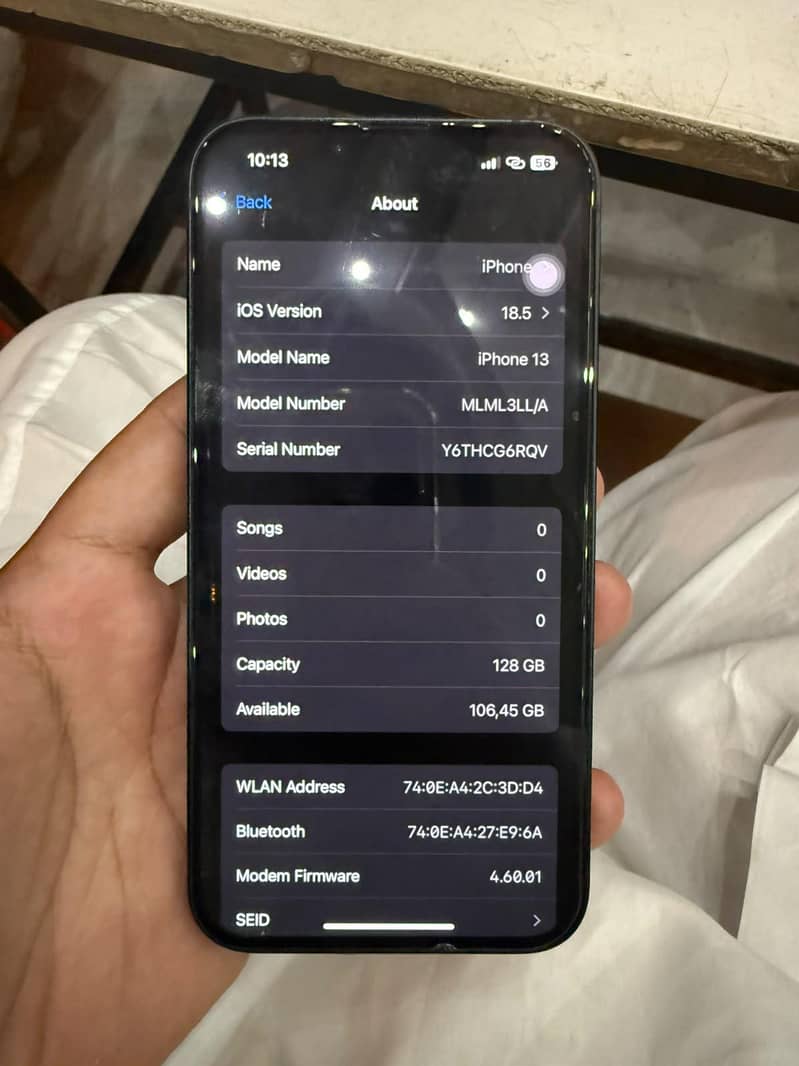 Apple iPhone 13 7