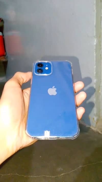 Apple iPhone 12