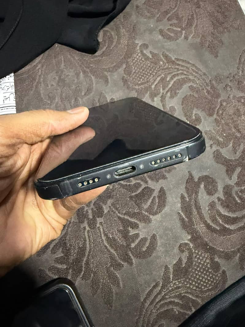 Apple iPhone 16 Plus JV 3