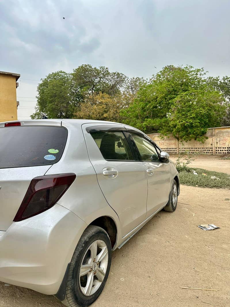 Toyota Vitz 2012 1