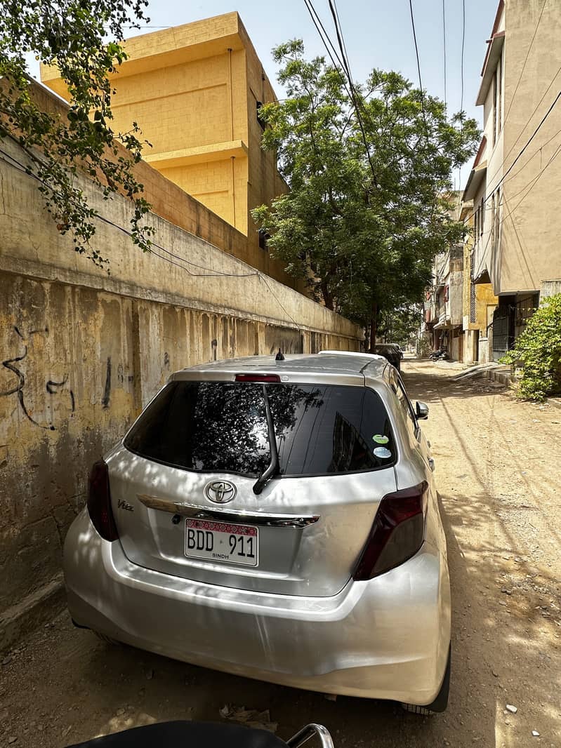 Toyota Vitz 2012 8